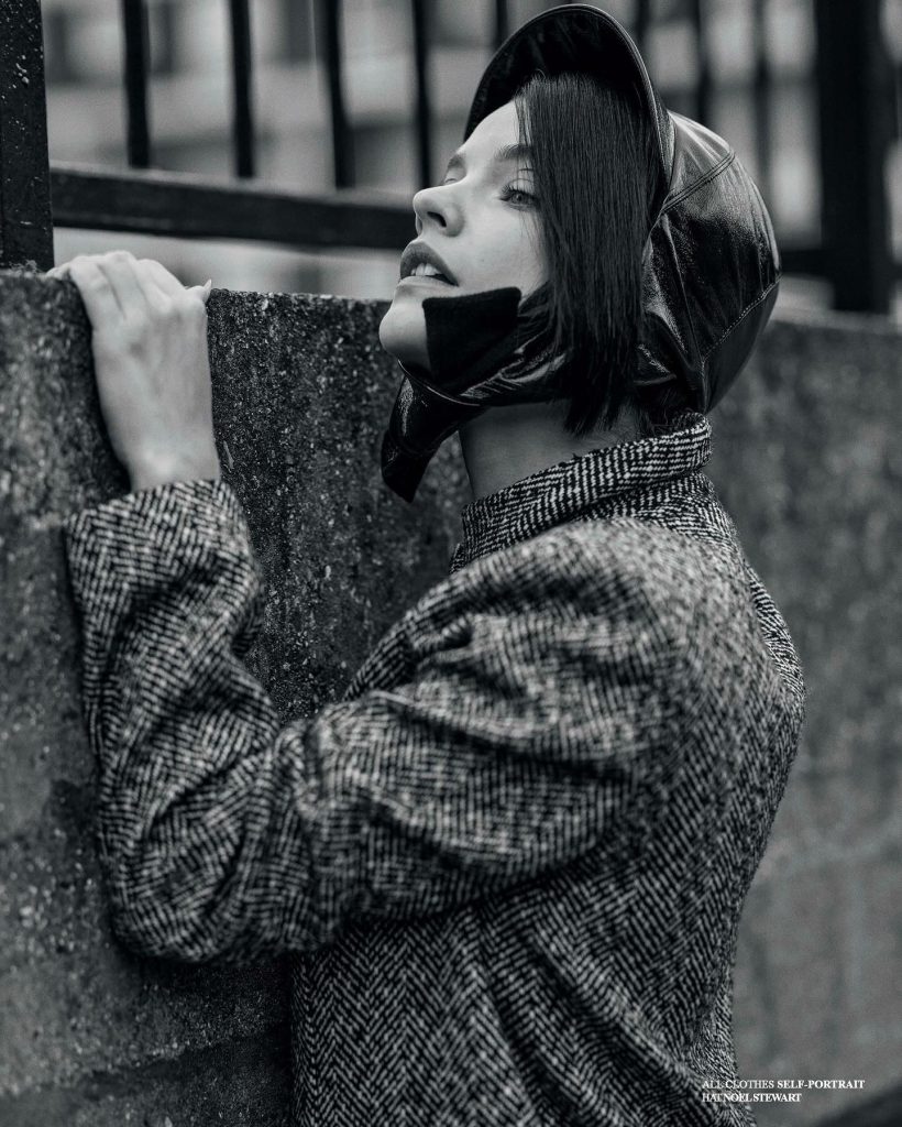 Barbara Palvin ardent hot photos