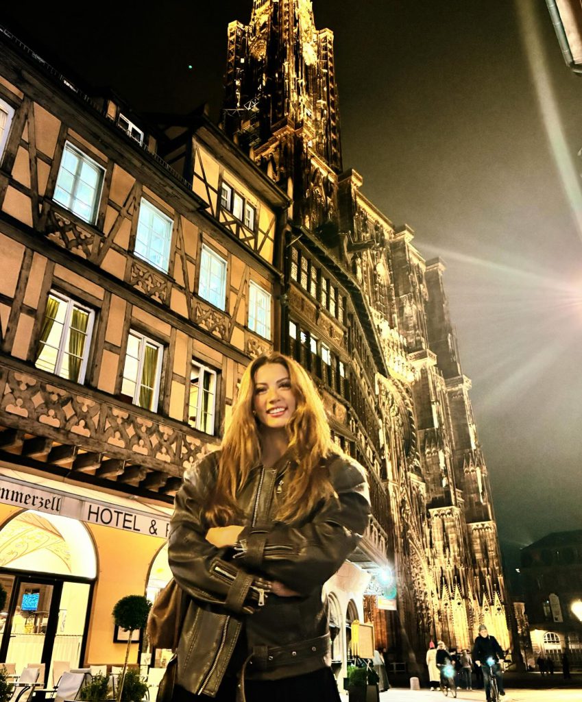 Burcu Özberk ardent hot xxx