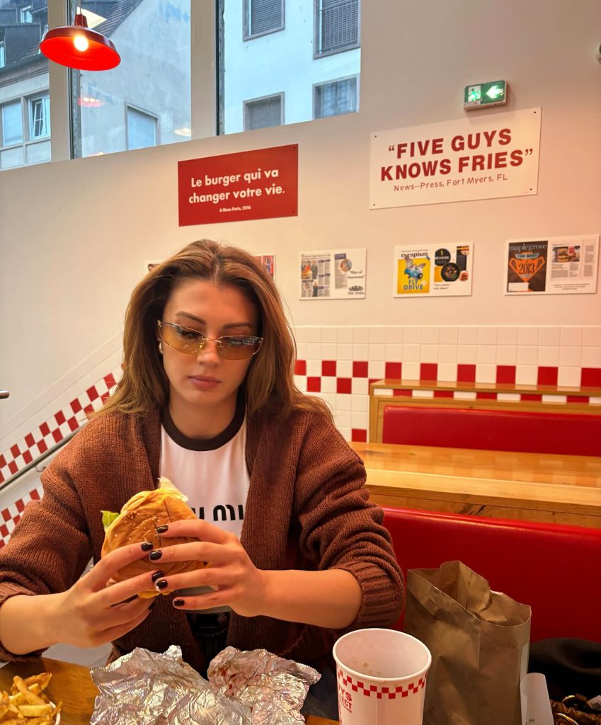 Burcu Özberk ardent xxx sex