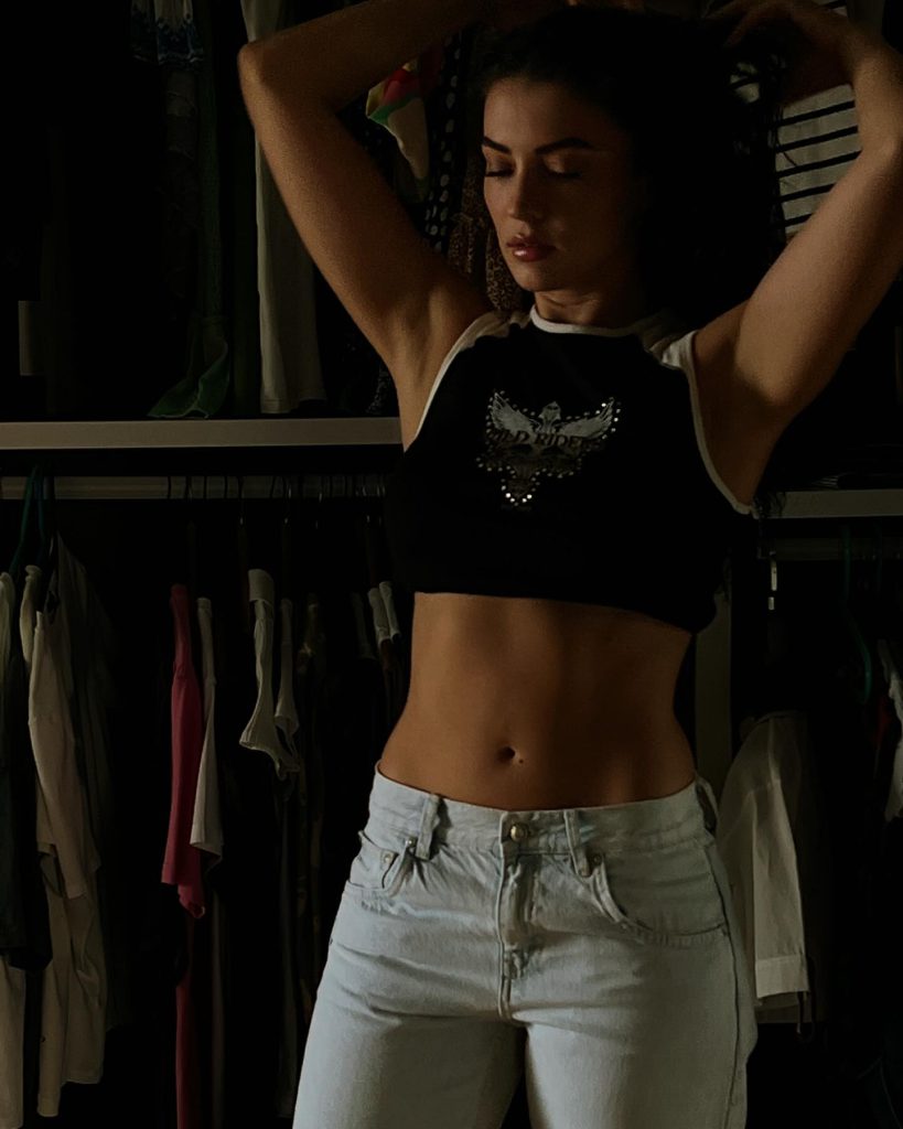 Burcu Özberk beautiful hot xxx