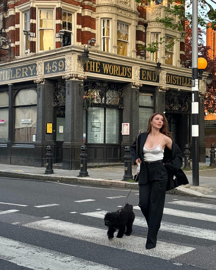 Burcu Özberk hot images