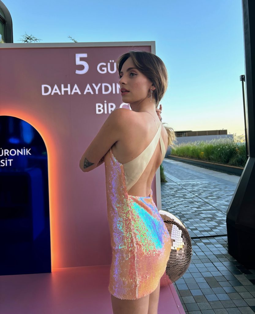 Cemre Solmaz ardent xxx sex