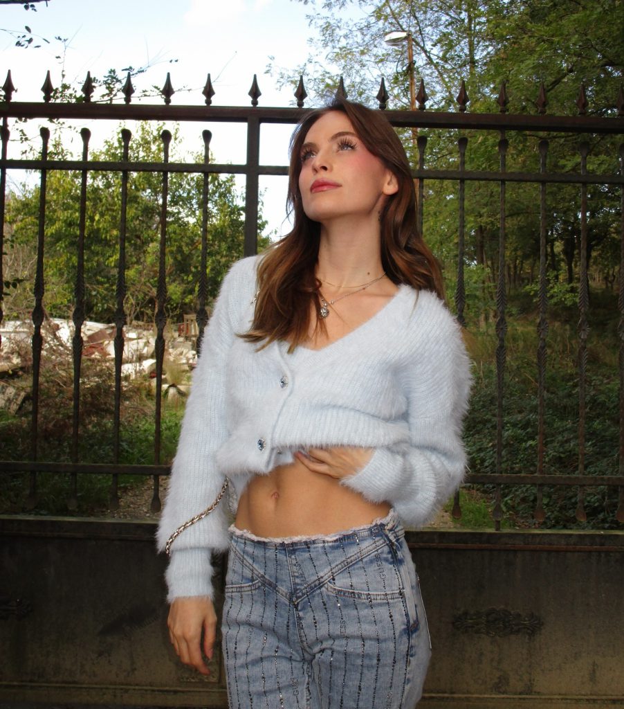 Cemre Solmaz depicts fire bikini