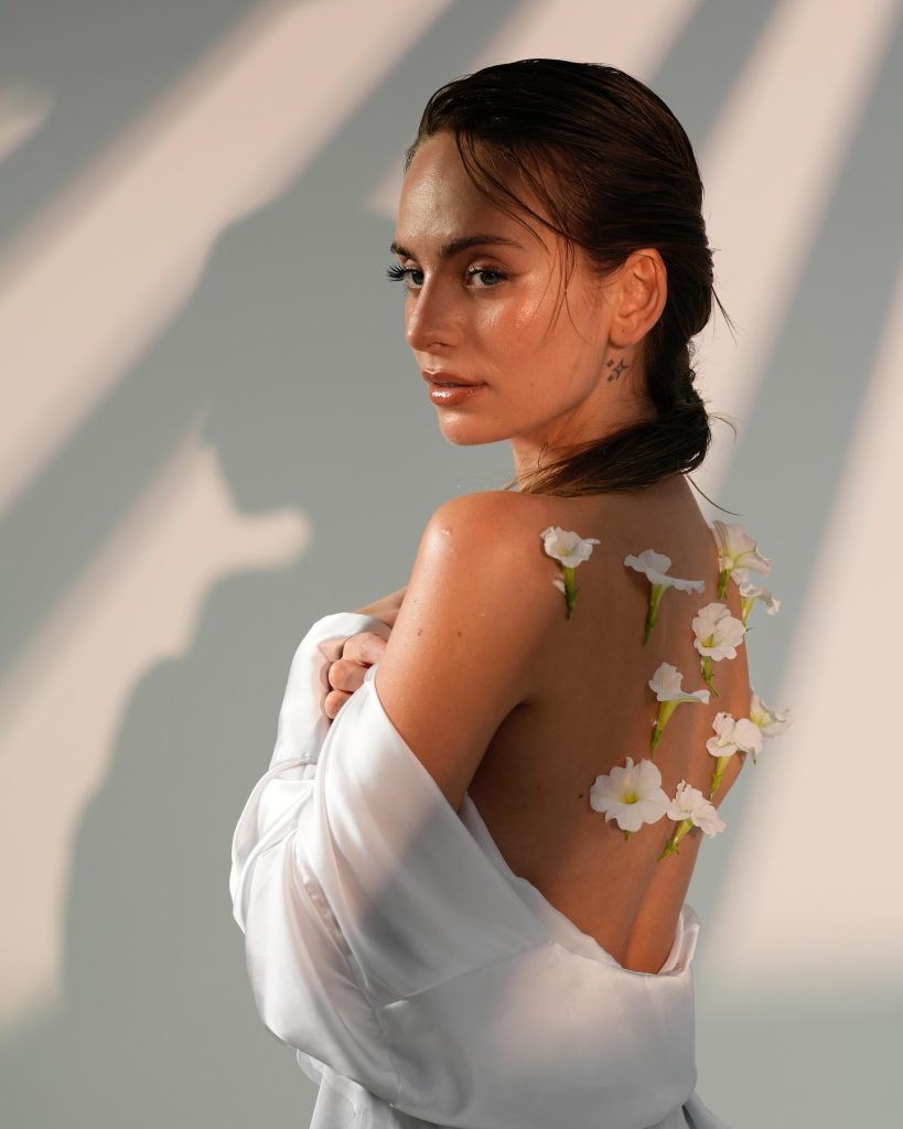 Cemre Solmaz modeling hot pics