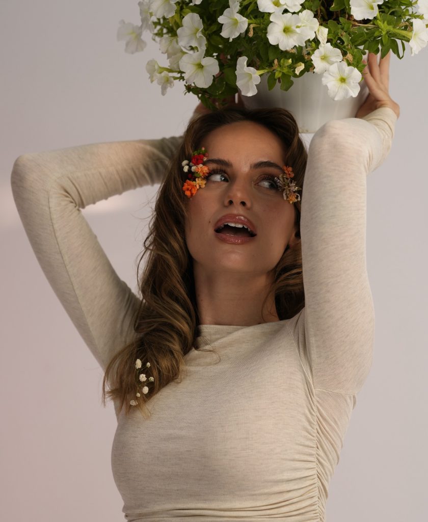 Cemre Solmaz modeling nude