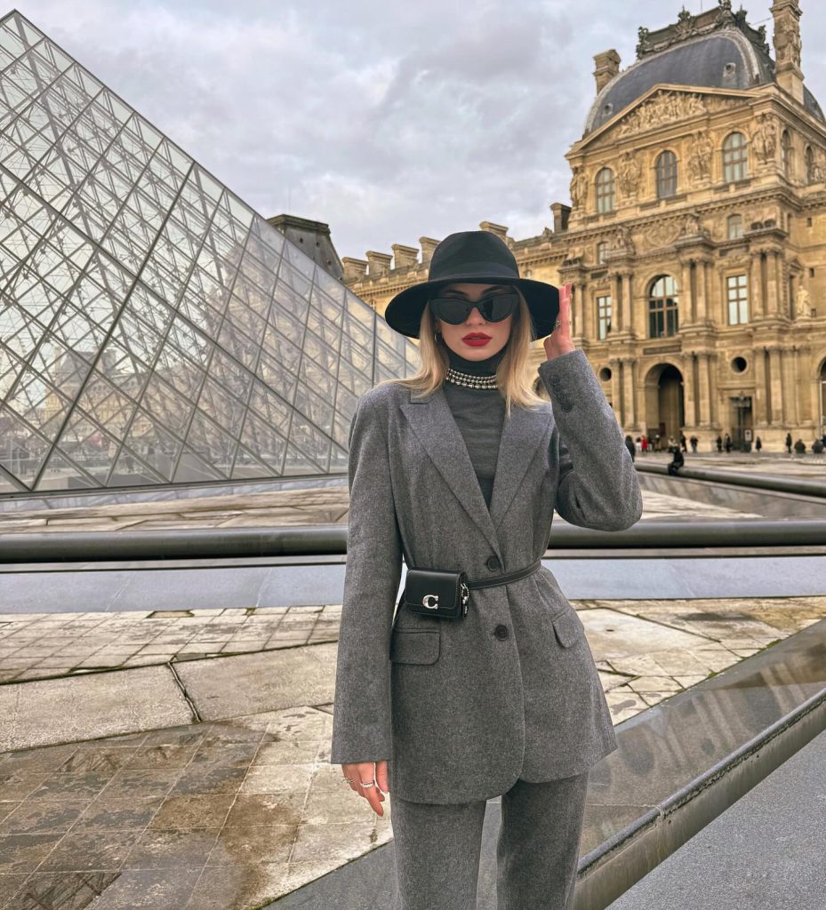 Cemre Solmaz poses hot pics