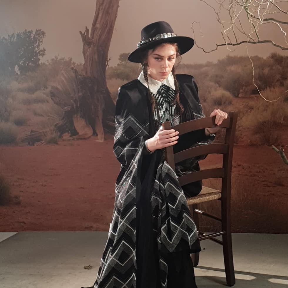 Demet Evgar ardent sexy