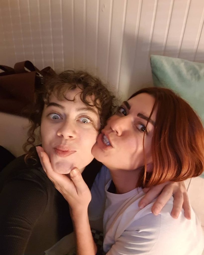 Demet Evgar looks hot bikini