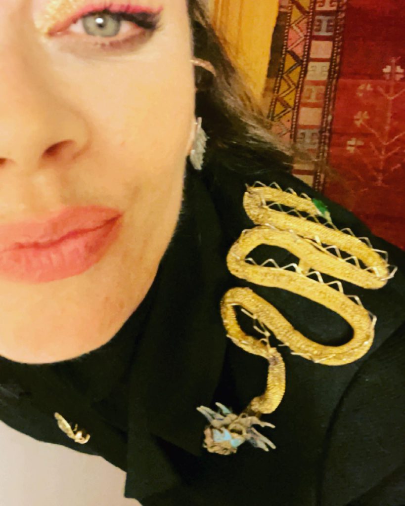 Demet Evgar looks porn