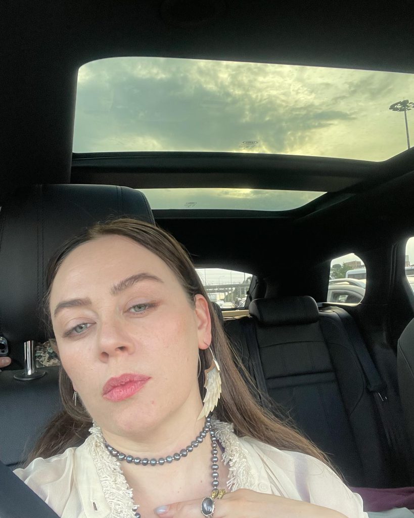 Demet Evgar looks sexy