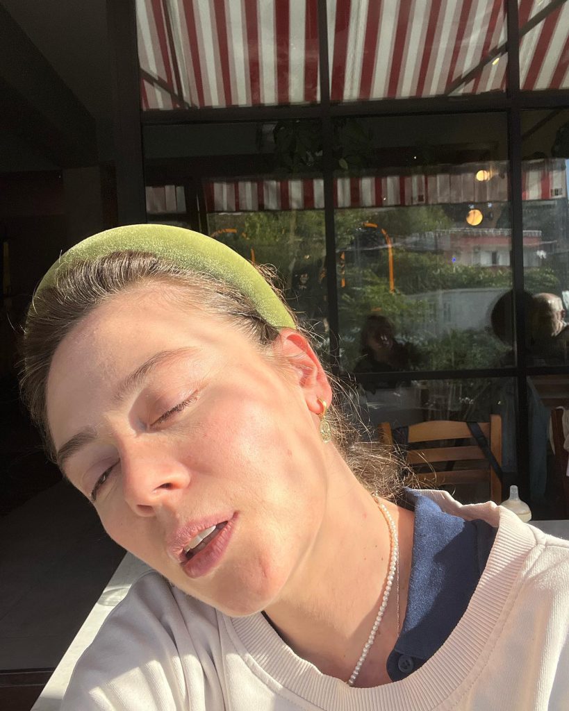 Demet Evgar slut xxx