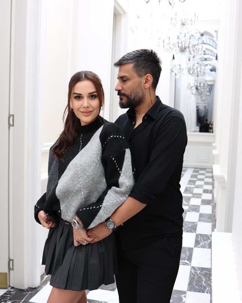 Dilan Polat depicts fire hot photos