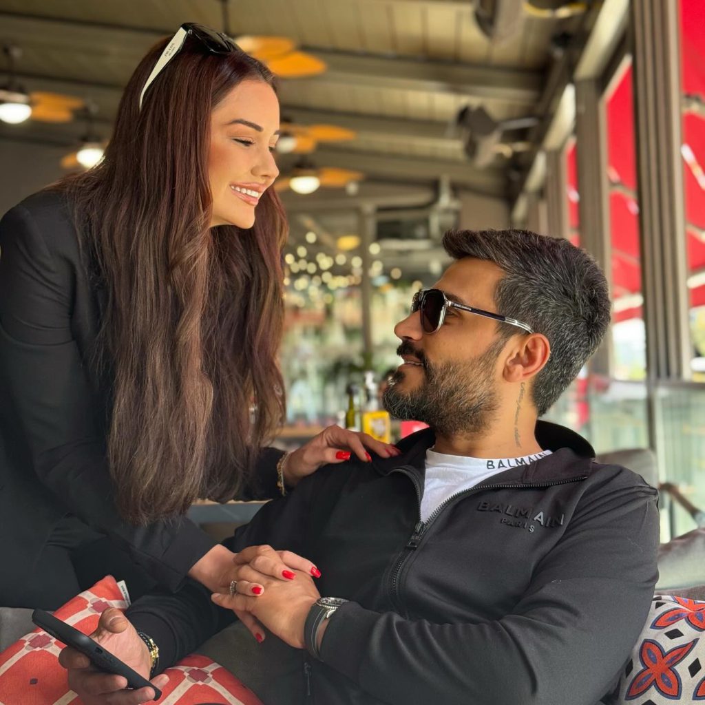 Dilan Polat modeling hot pics