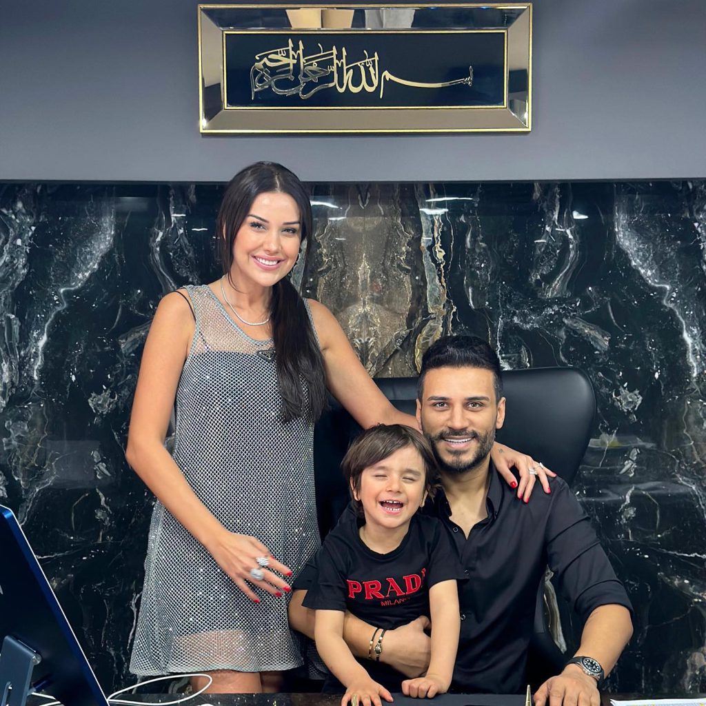 Dilan Polat poses sexy