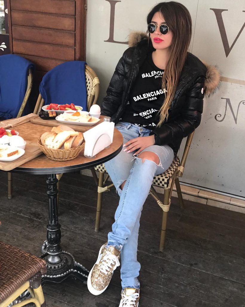 Ebru Polat ardent hot