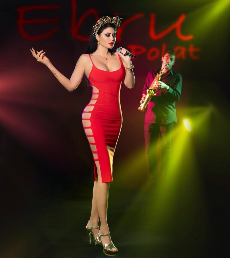 Ebru Polat depicts fire hot images