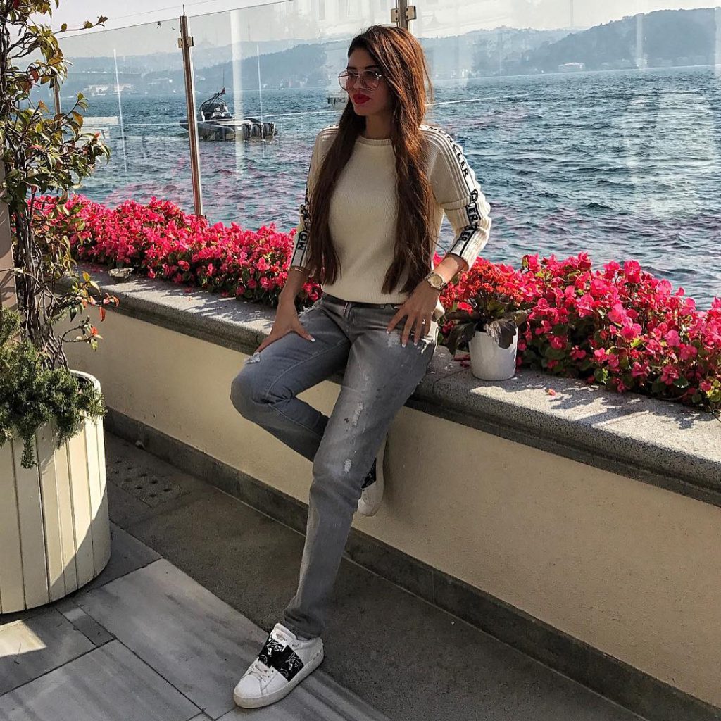 Ebru Polat depicts fire xxx porn