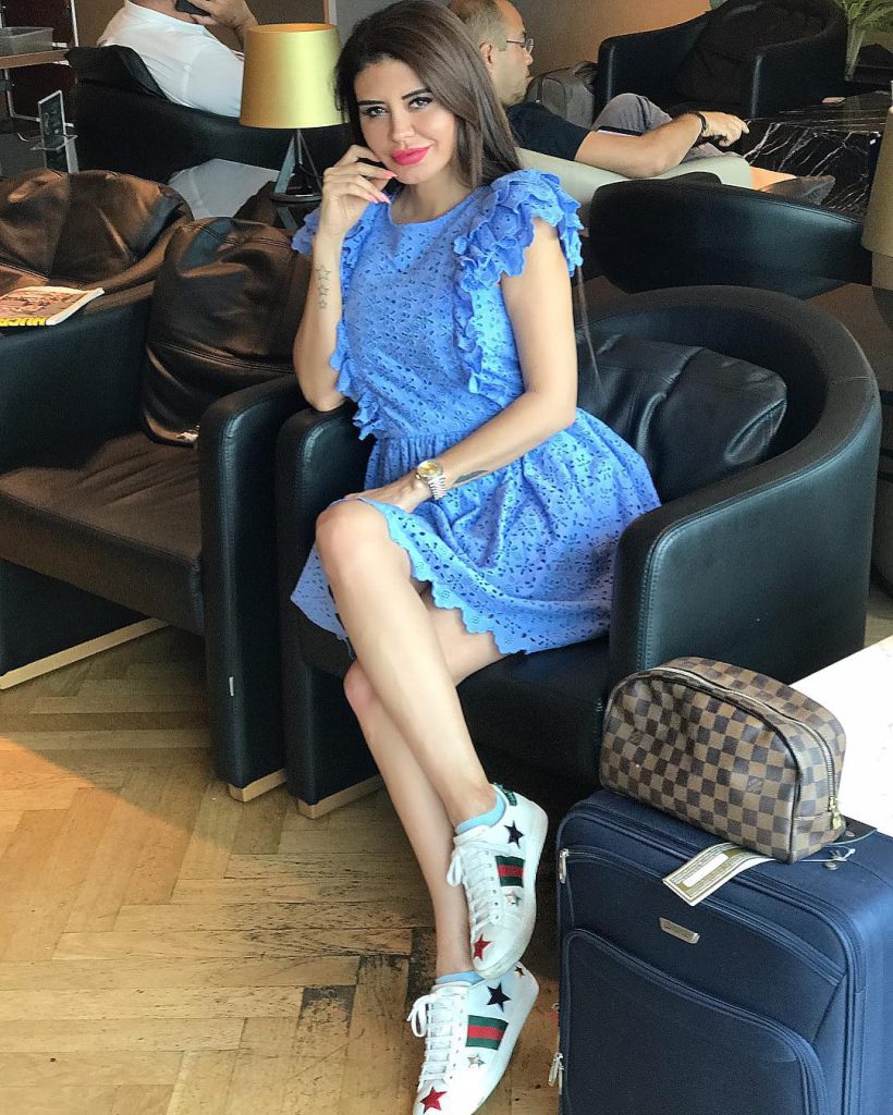 Ebru Polat modeling hot xxx