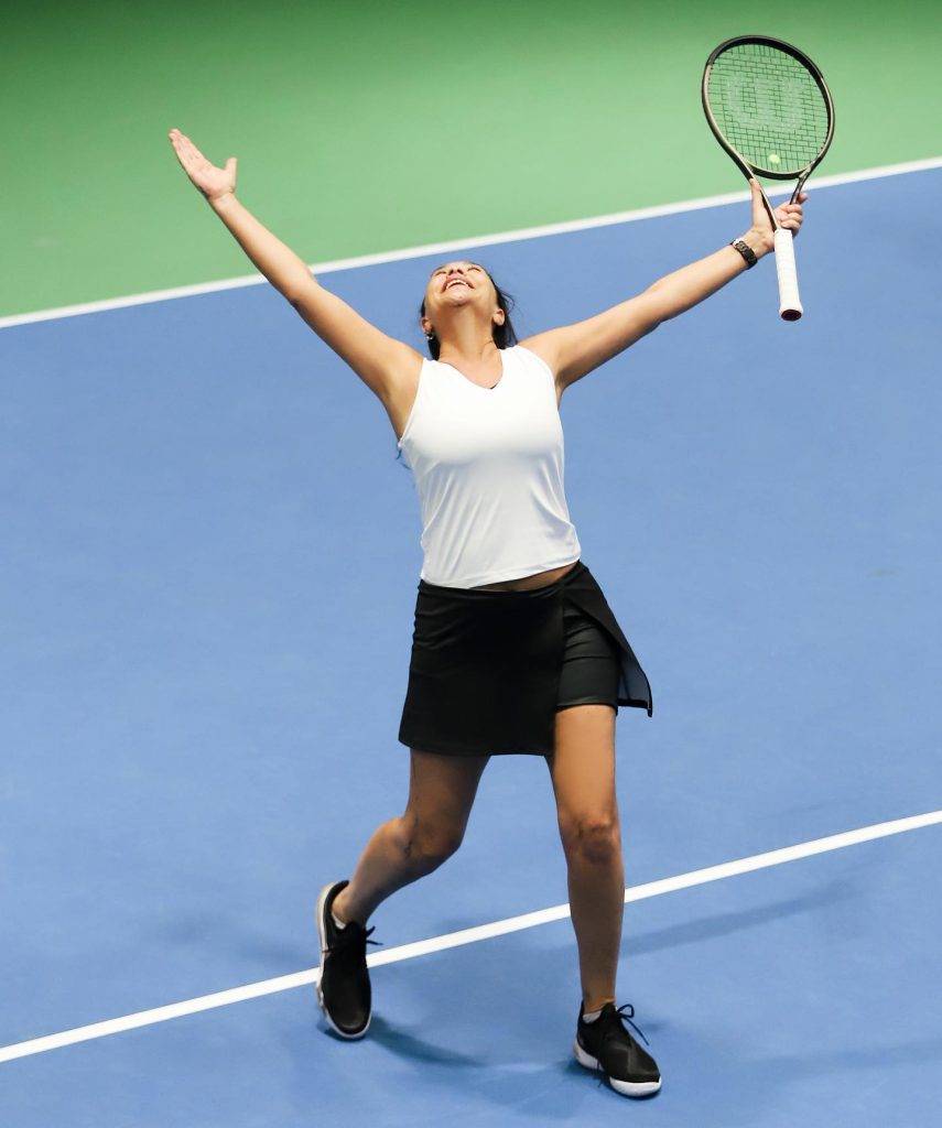 Hülya Avşar ardent nude