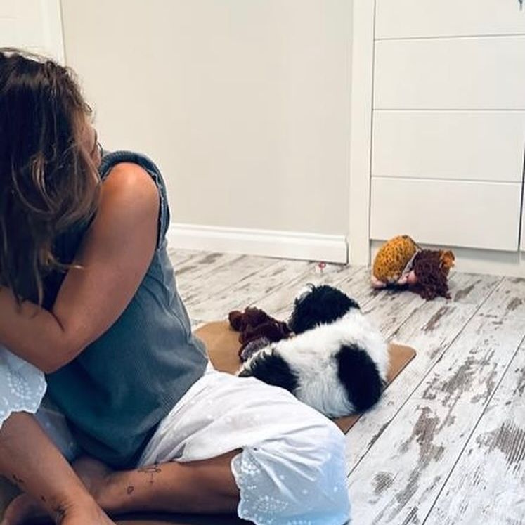 Hülya Avşar bikini