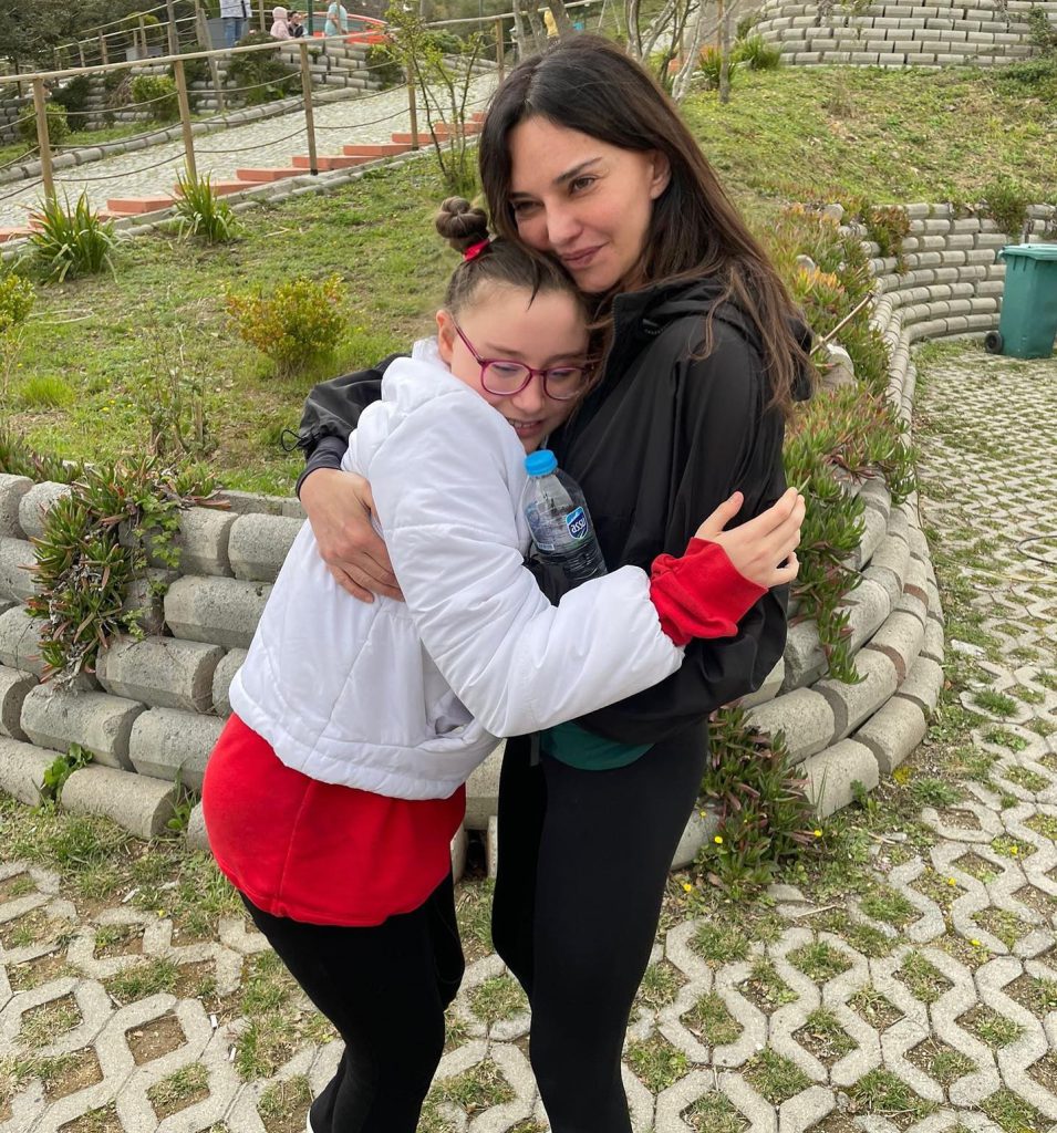 Nurgül Yeşilçay ardent sex