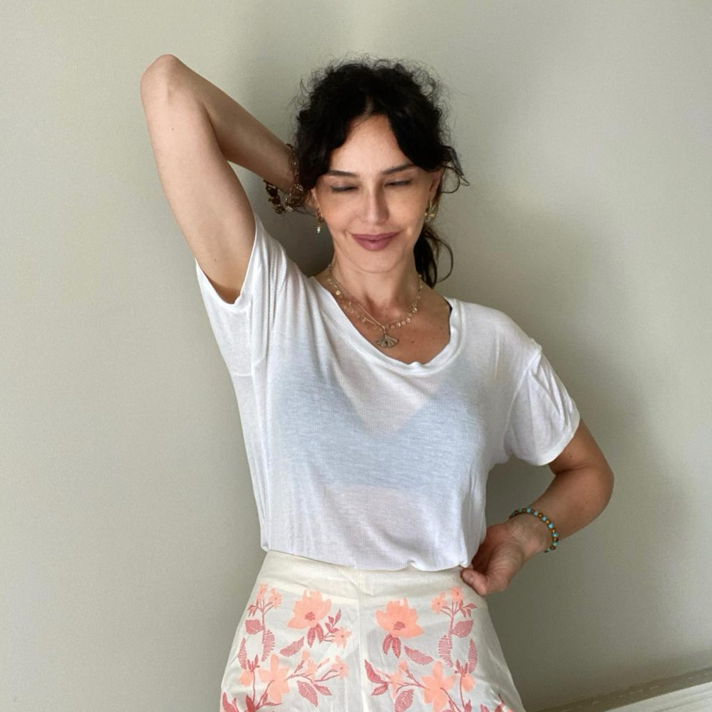 Nurgül Yeşilçay bikini