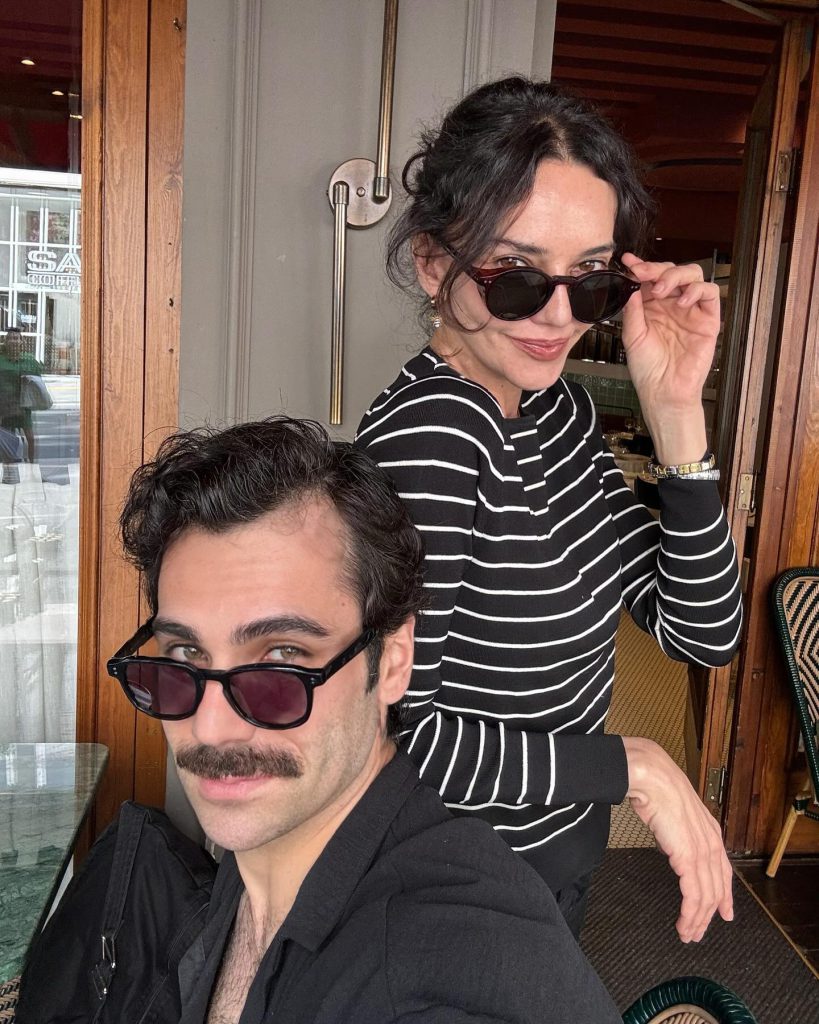 Nurgül Yeşilçay depicts fire xxx porn