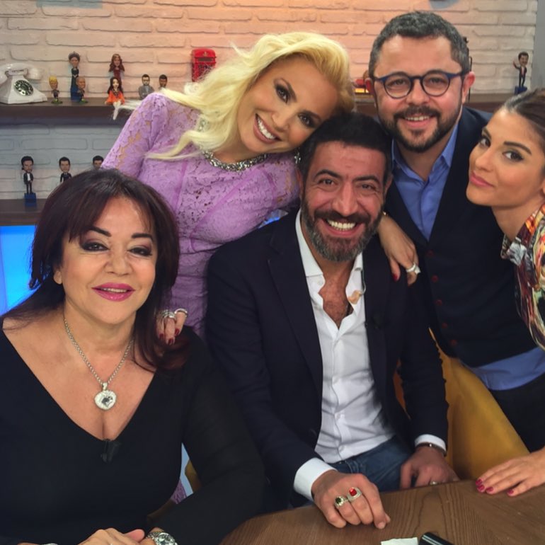 Oya Aydoğan poses boobs