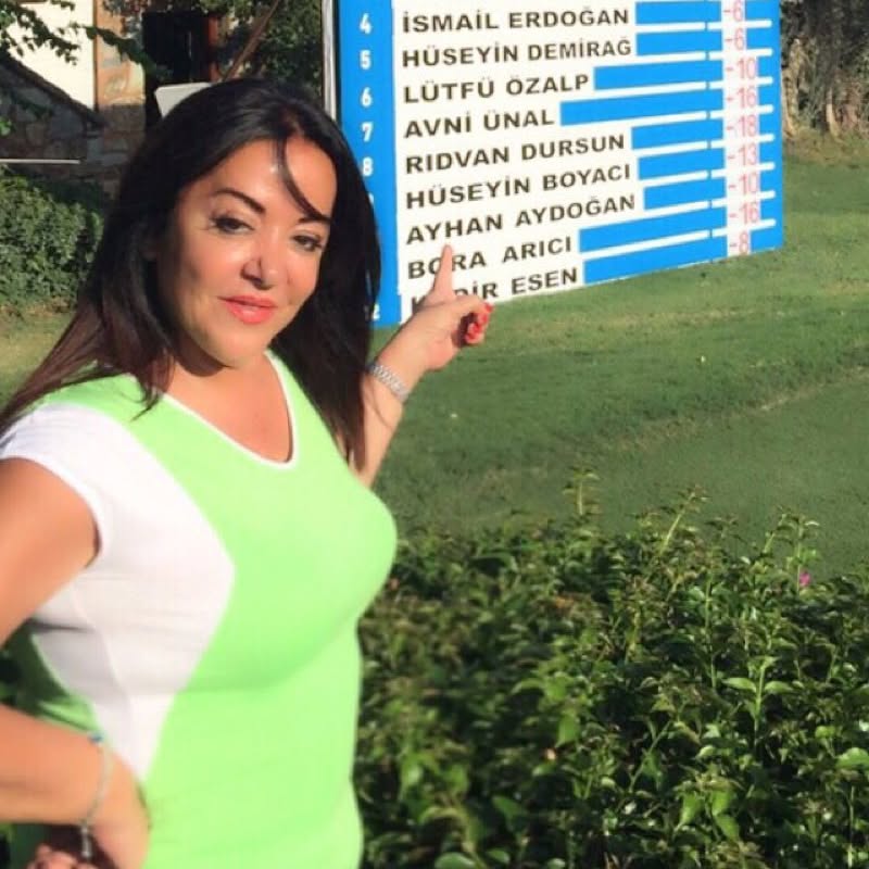 Oya Aydoğan poses sexy