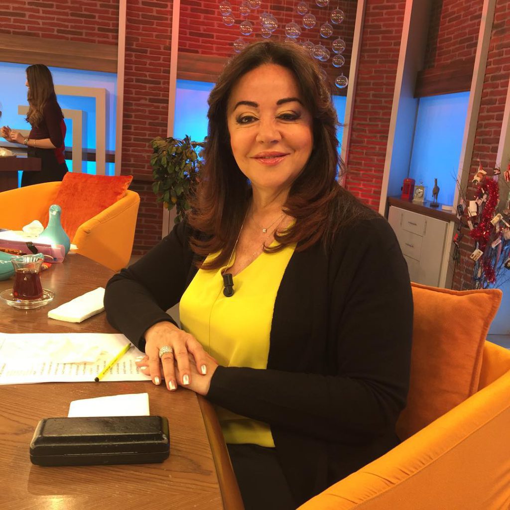 Oya Aydoğan sex scenes