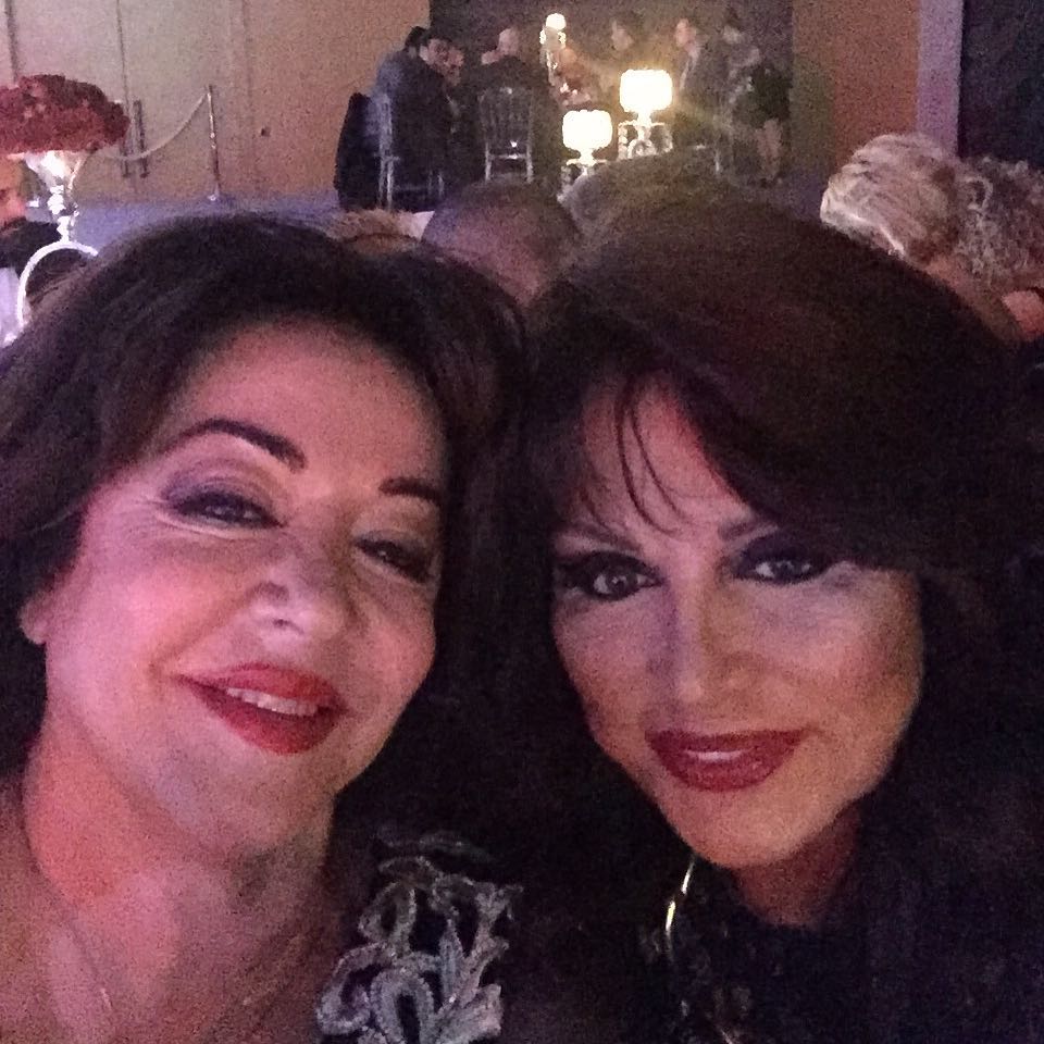 Oya Aydoğan smiles hot