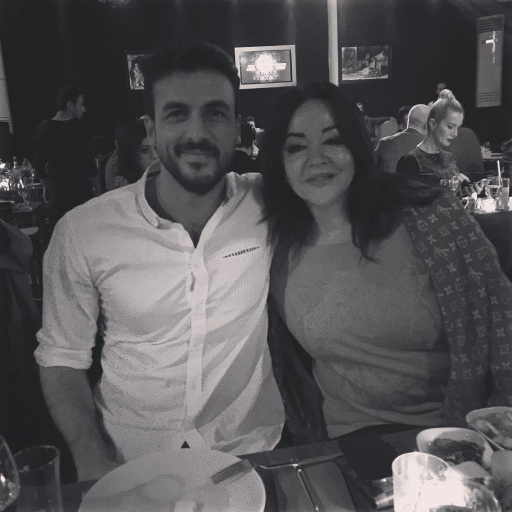 Oya Aydoğan smiles nude pics