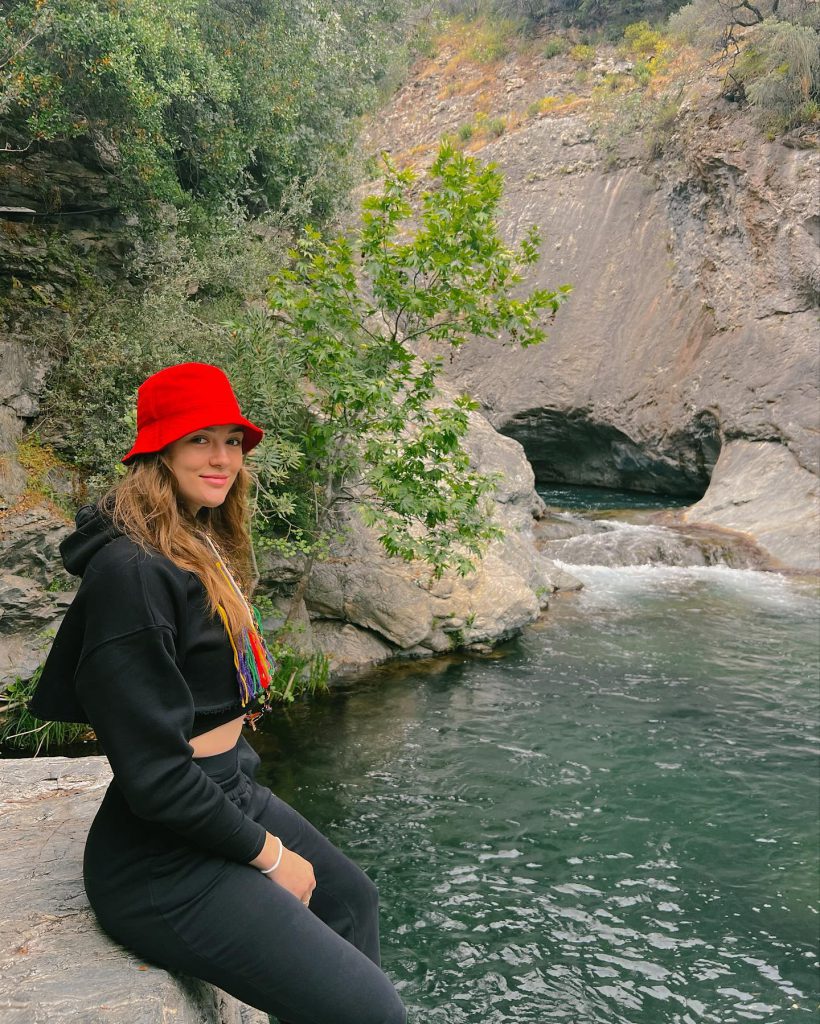 Zehra Güneş looks sexy