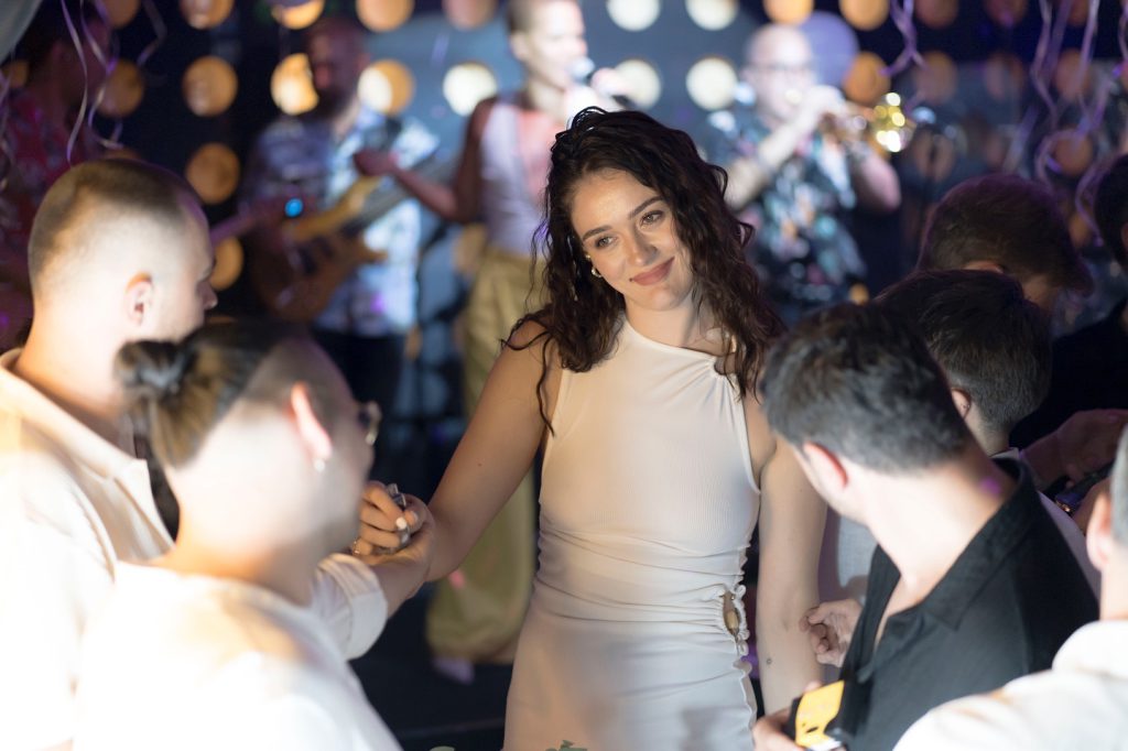 Zehra Güneş modeling sex scenes