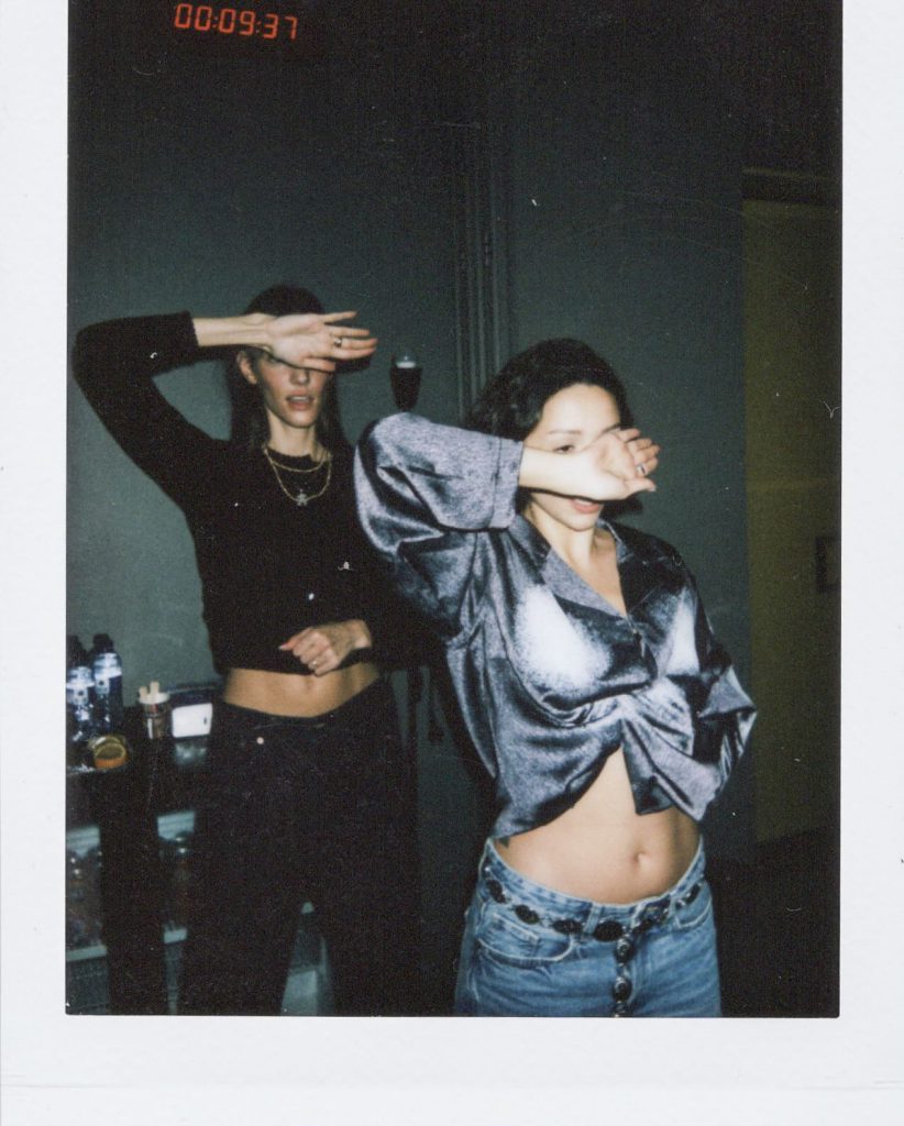 Zeynep Bastık depicts fire xxx sex