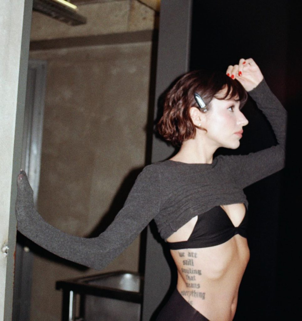 Zeynep Bastık sex scenes