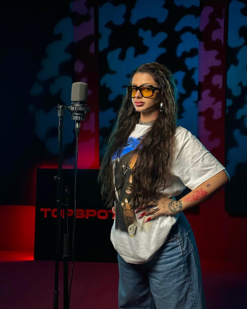 Alizade ardent hot photos