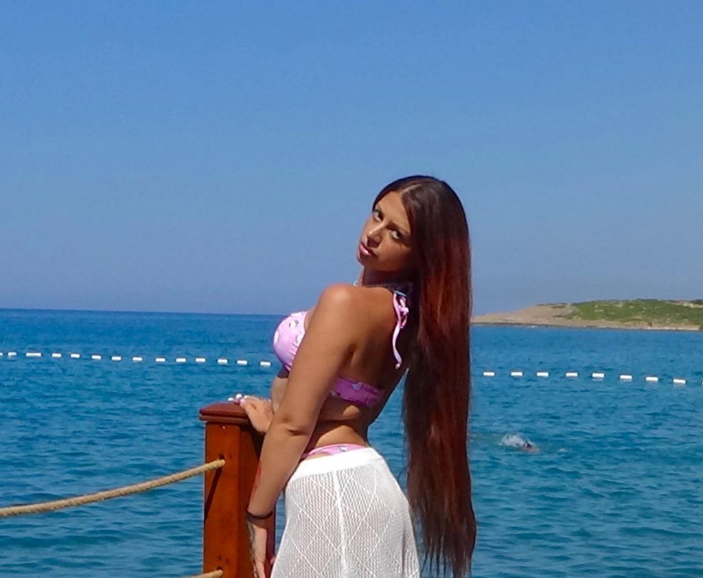 Alizade beautiful pussy