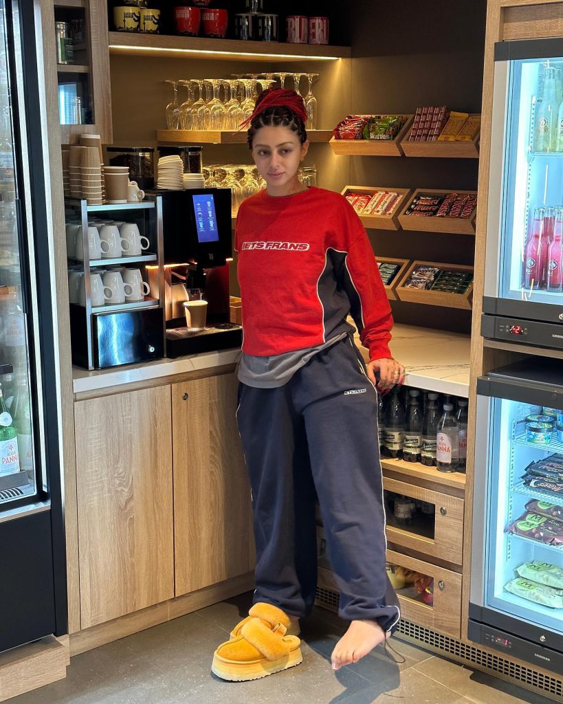 Alizade depicts fire xxx