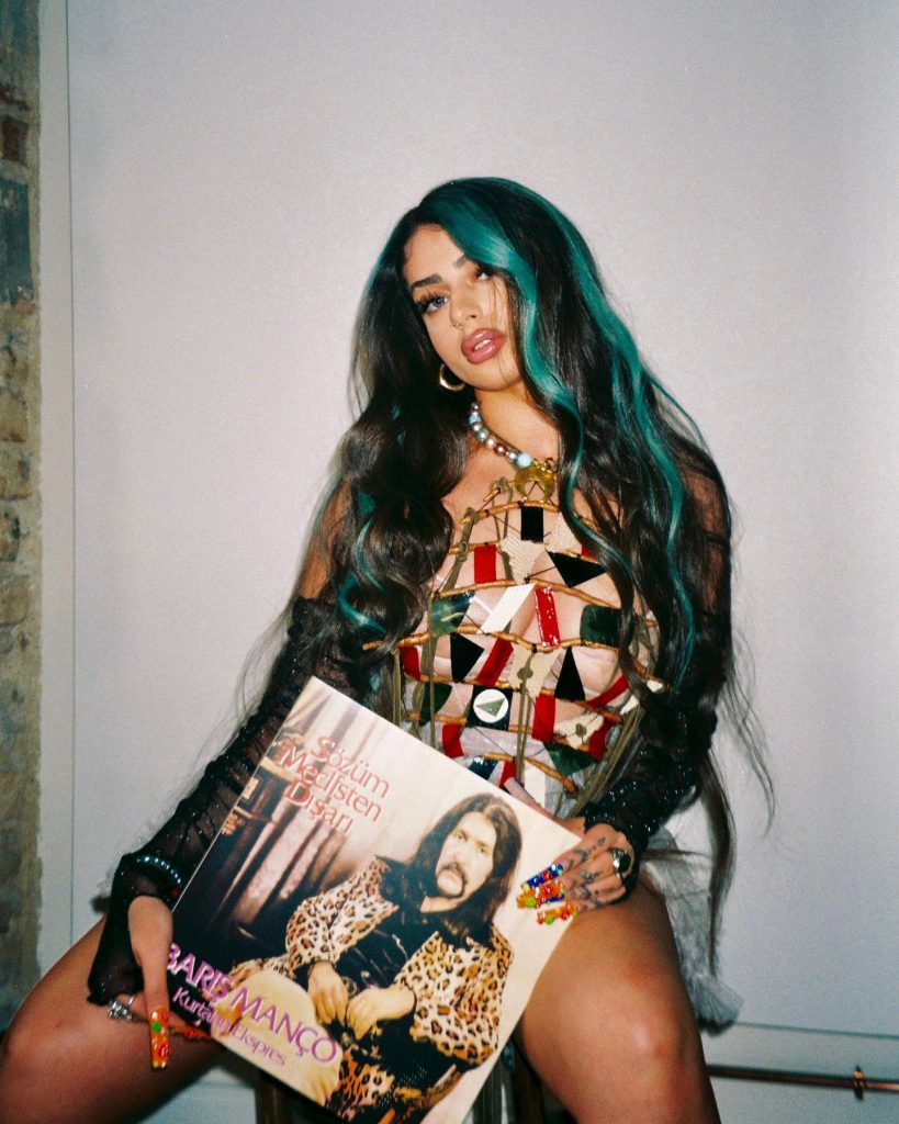 Alizade depicts fire xxx porn