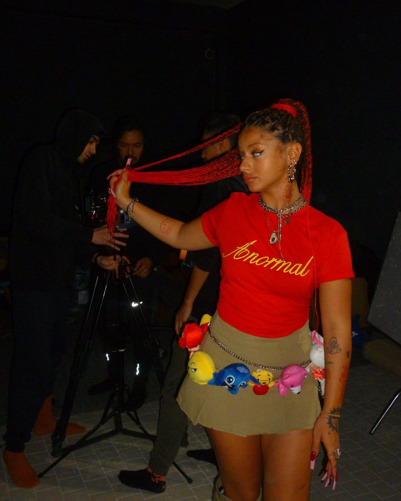 Alizade poses hot photos