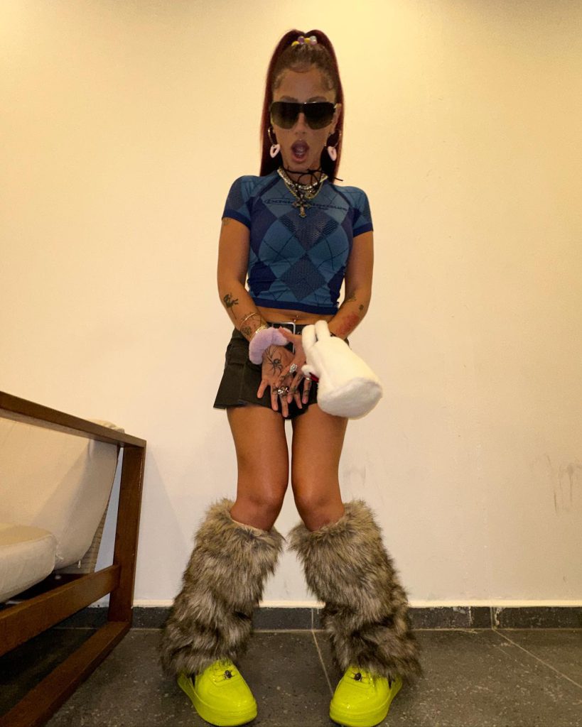 Alizade smiles hot photos