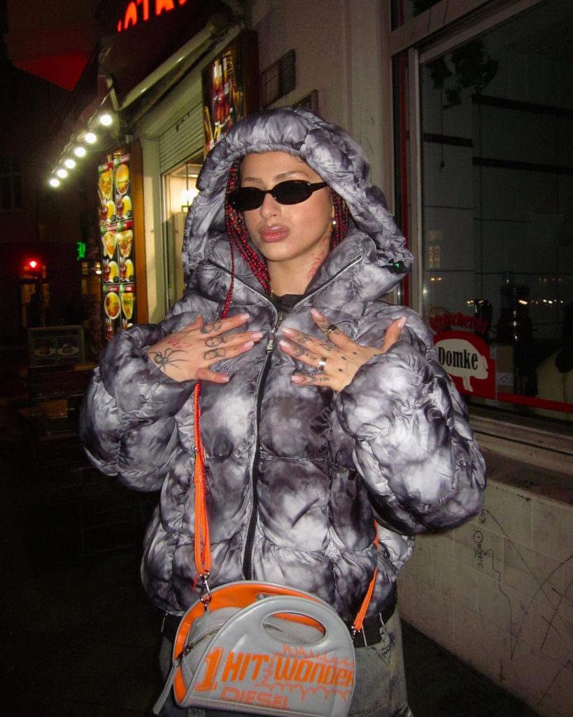 Alizade smiles xxx sex