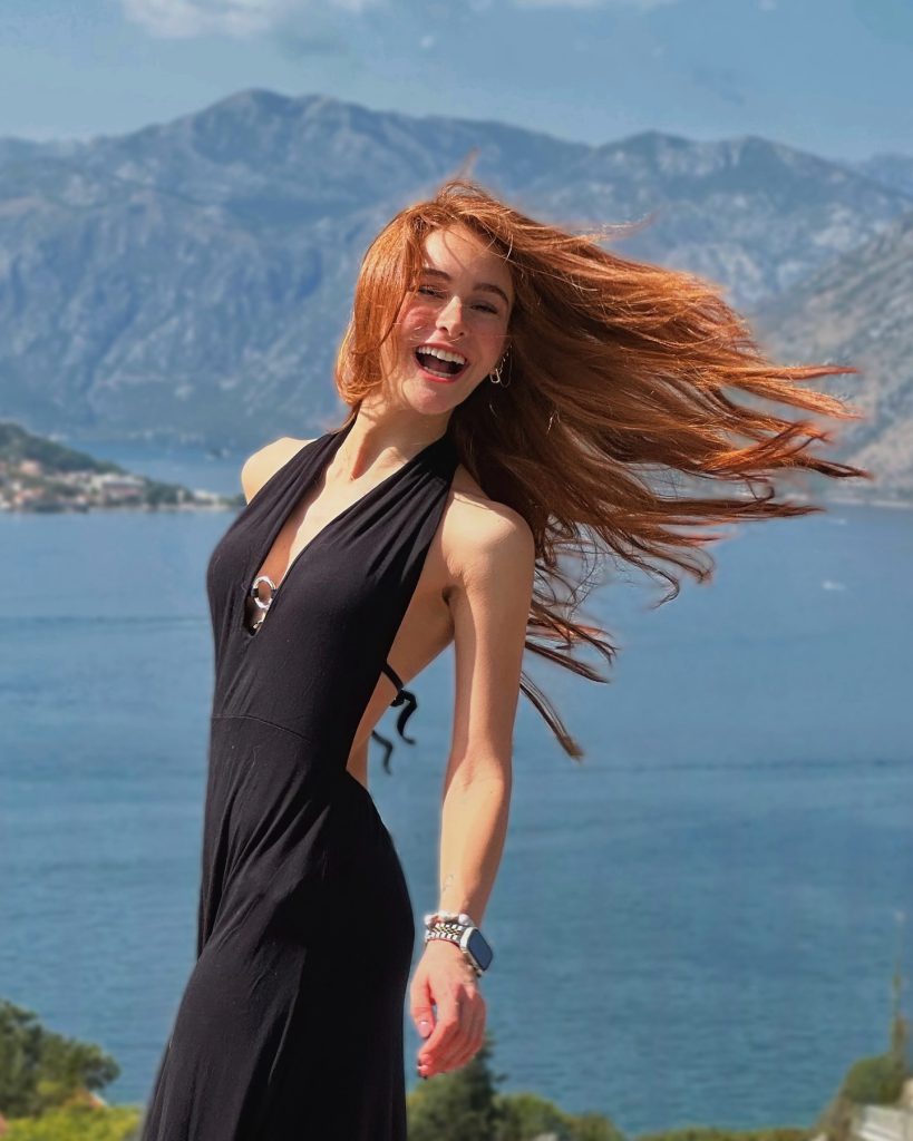 Asena Keskinci beautiful nude pics