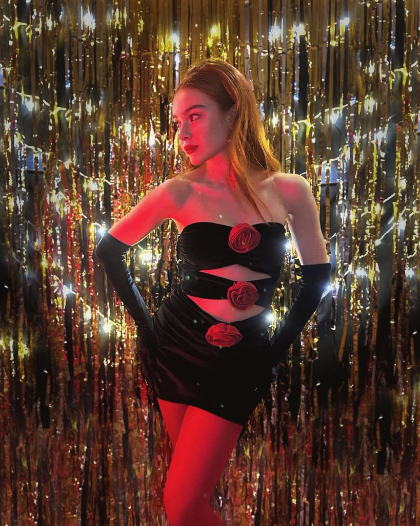 Asena Keskinci bikini