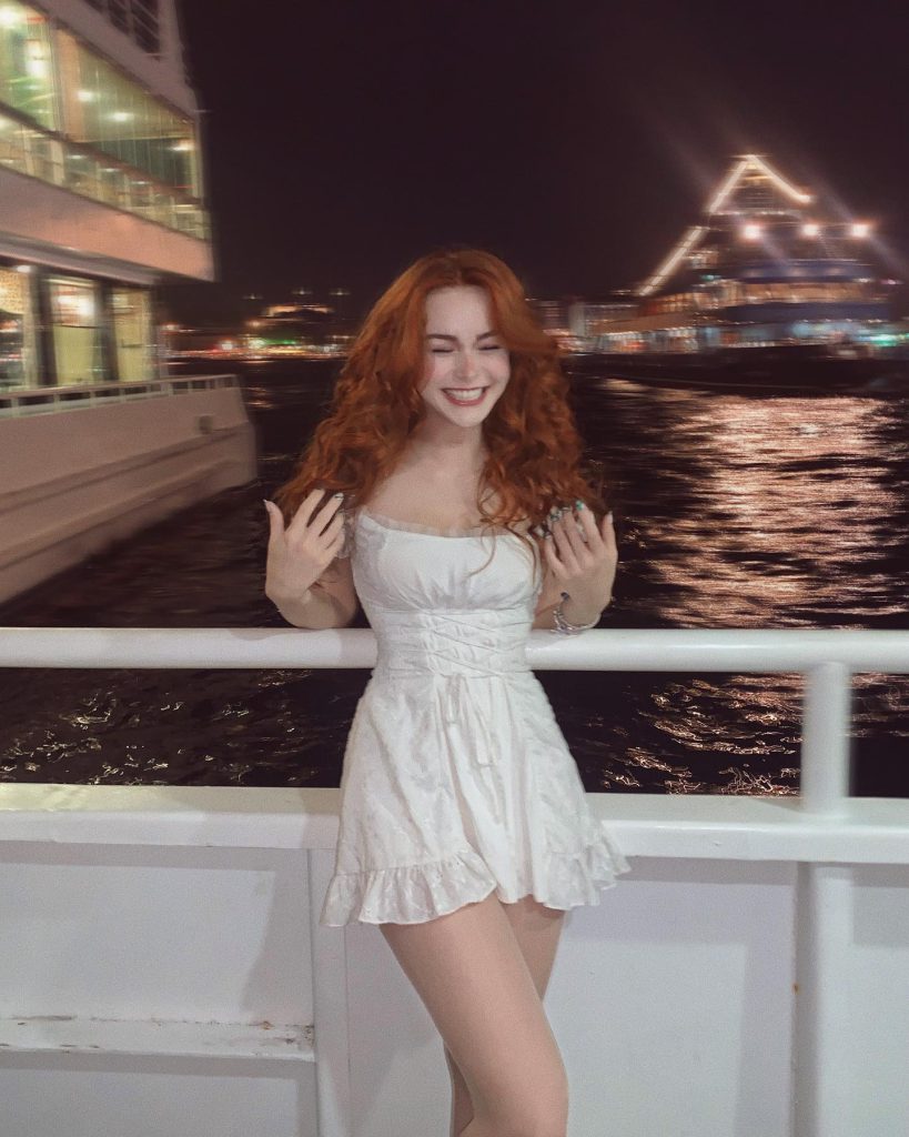 Asena Keskinci depicts fire bikini