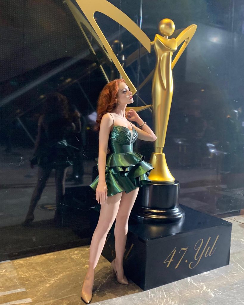 Asena Keskinci looks sexy