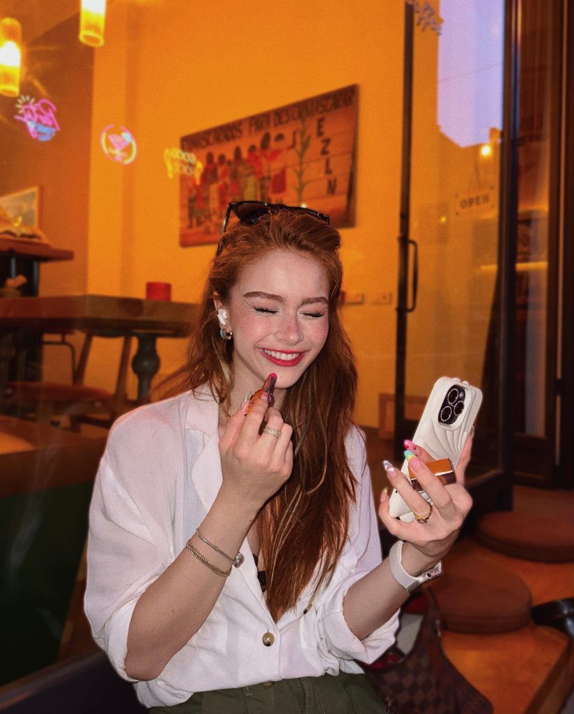 Asena Keskinci looks xxx