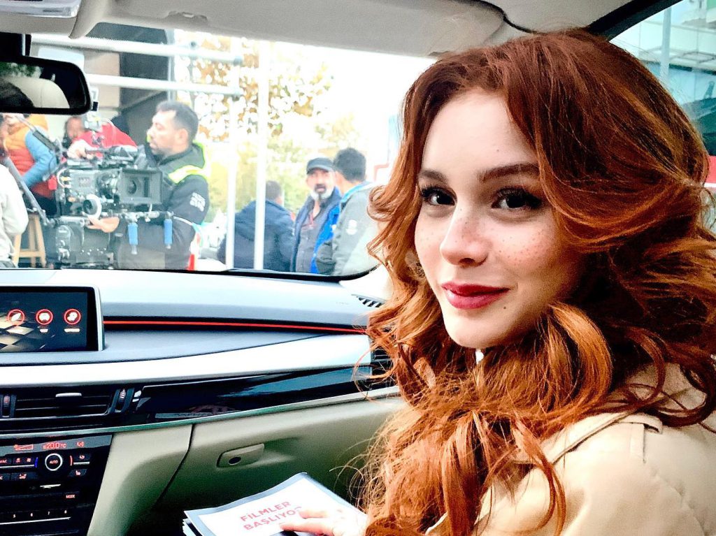 Asena Keskinci modeling hot pics