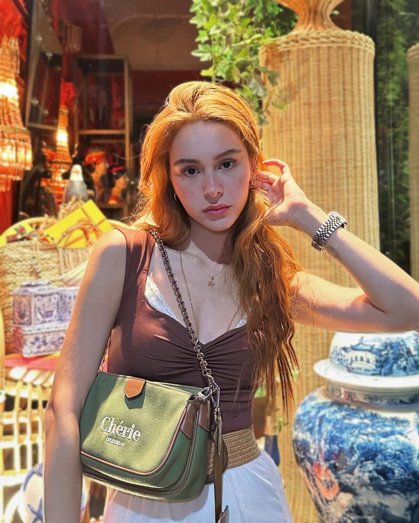 Asena Keskinci slut ass